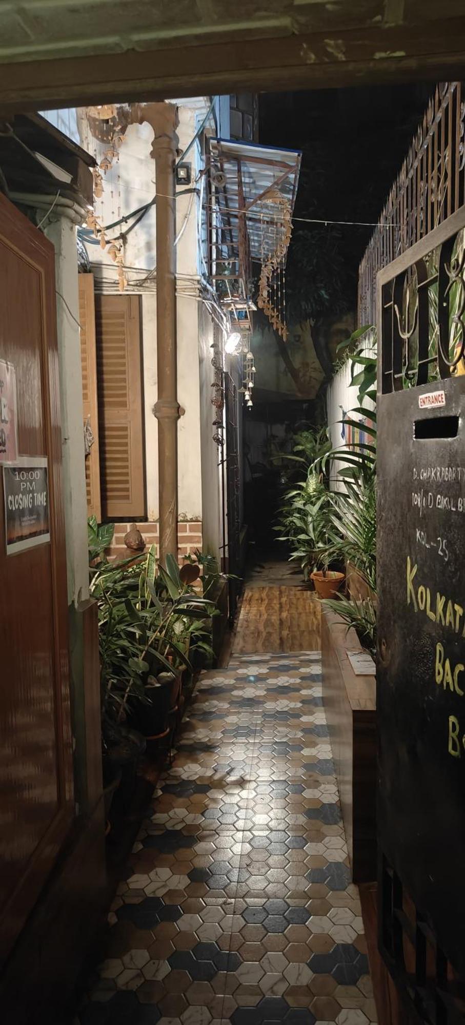 Calcutta Backpackers Homestay- For Travellers And Backpackers Экстерьер фото